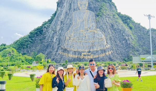 Tháng 9.2022: Hân hoan cùng ngân hàng OCB tổ chức chuỗi tour Thái Lan khen thưởng cho cán bộ nhân viên.